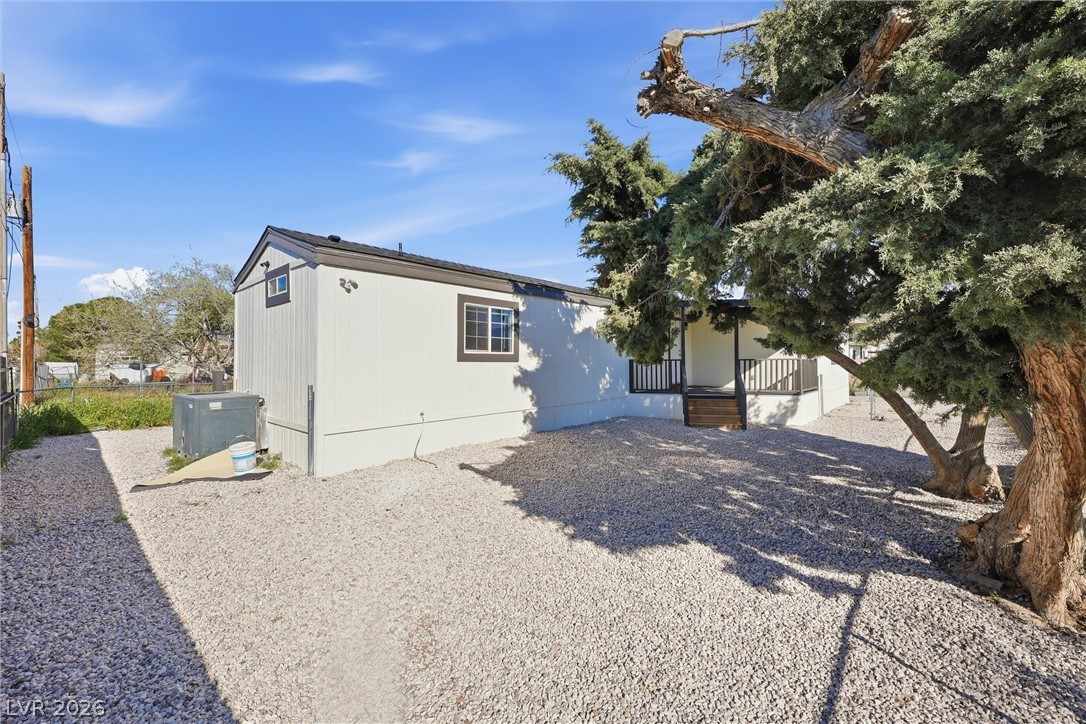211 West Duck Creek Road