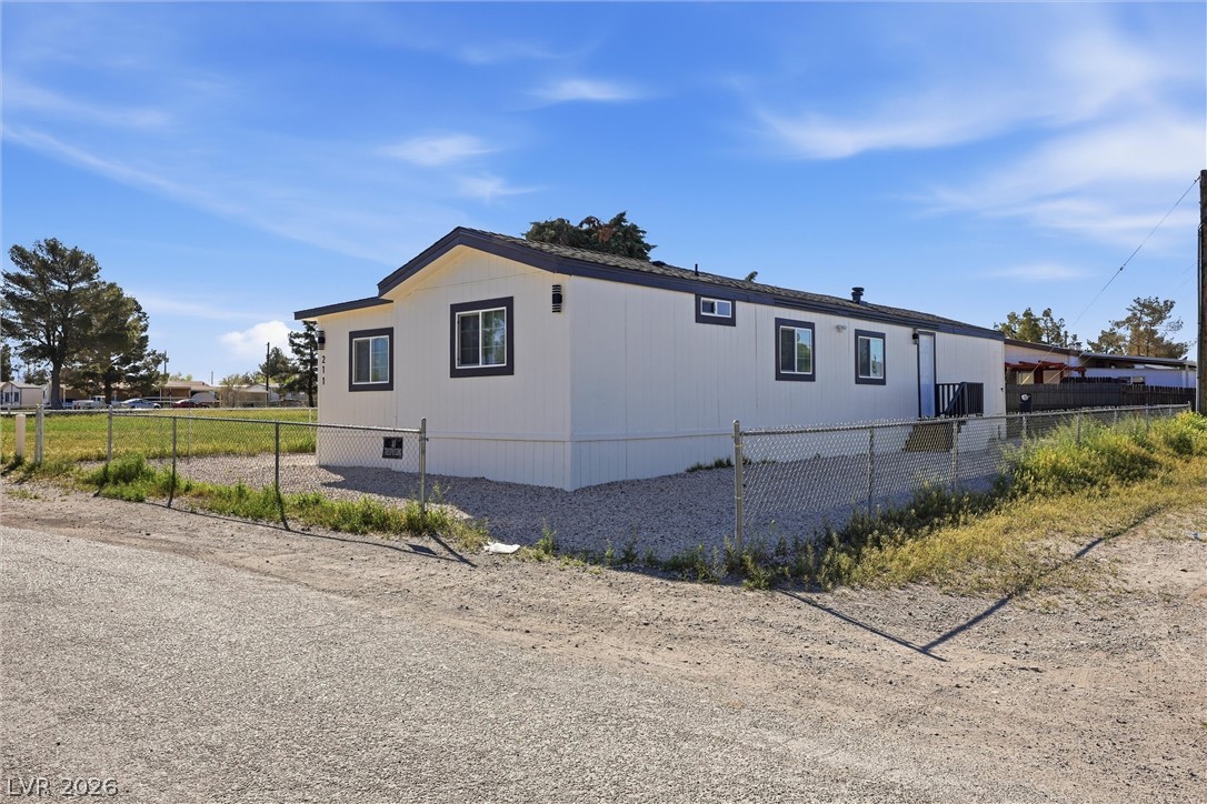 211 West Duck Creek Road