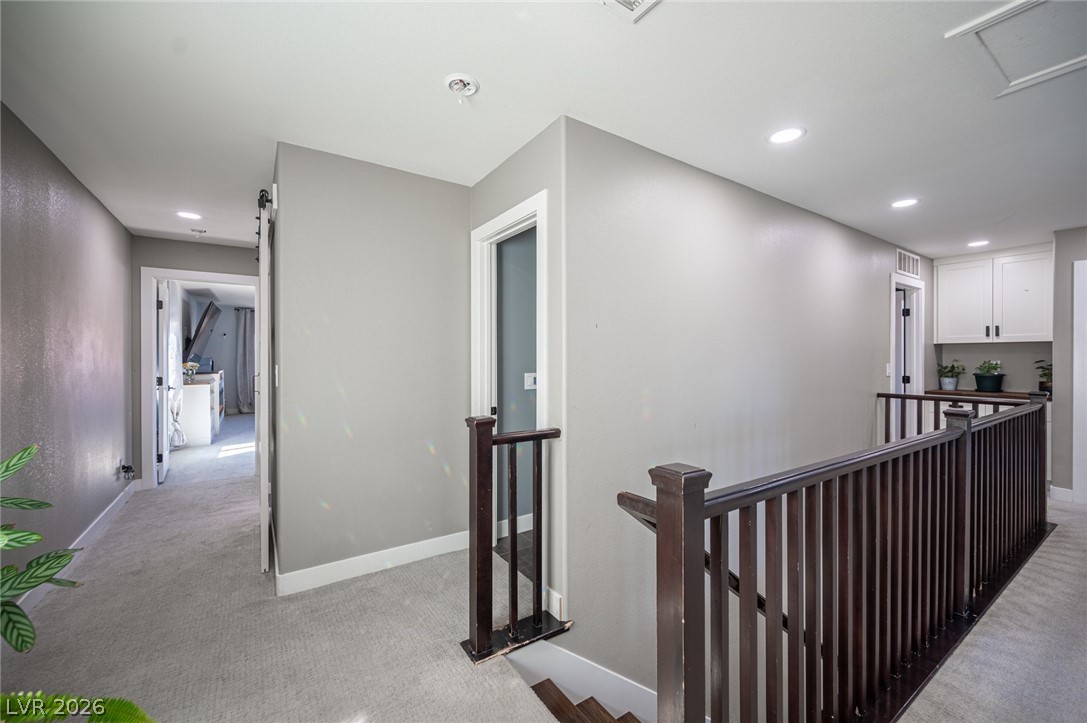 5432 Pride Mountain Street