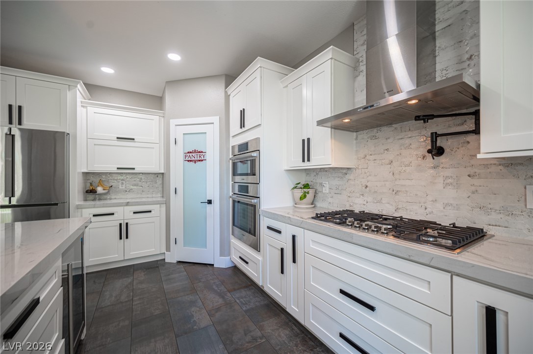 5432 Pride Mountain Street