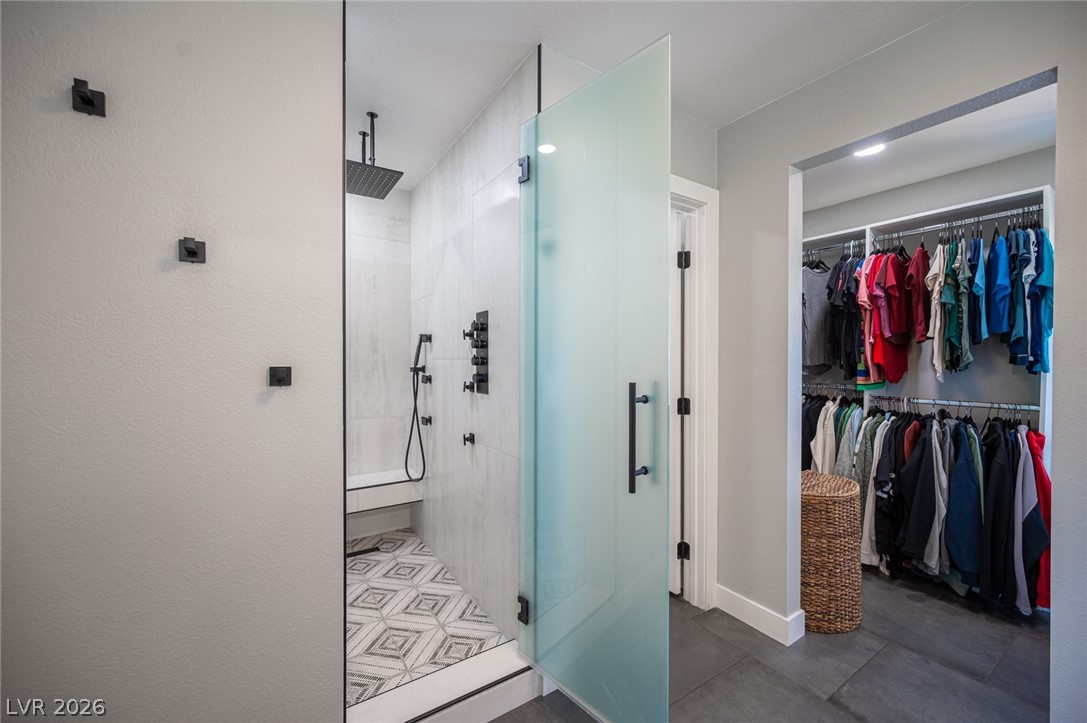 5432 Pride Mountain Street