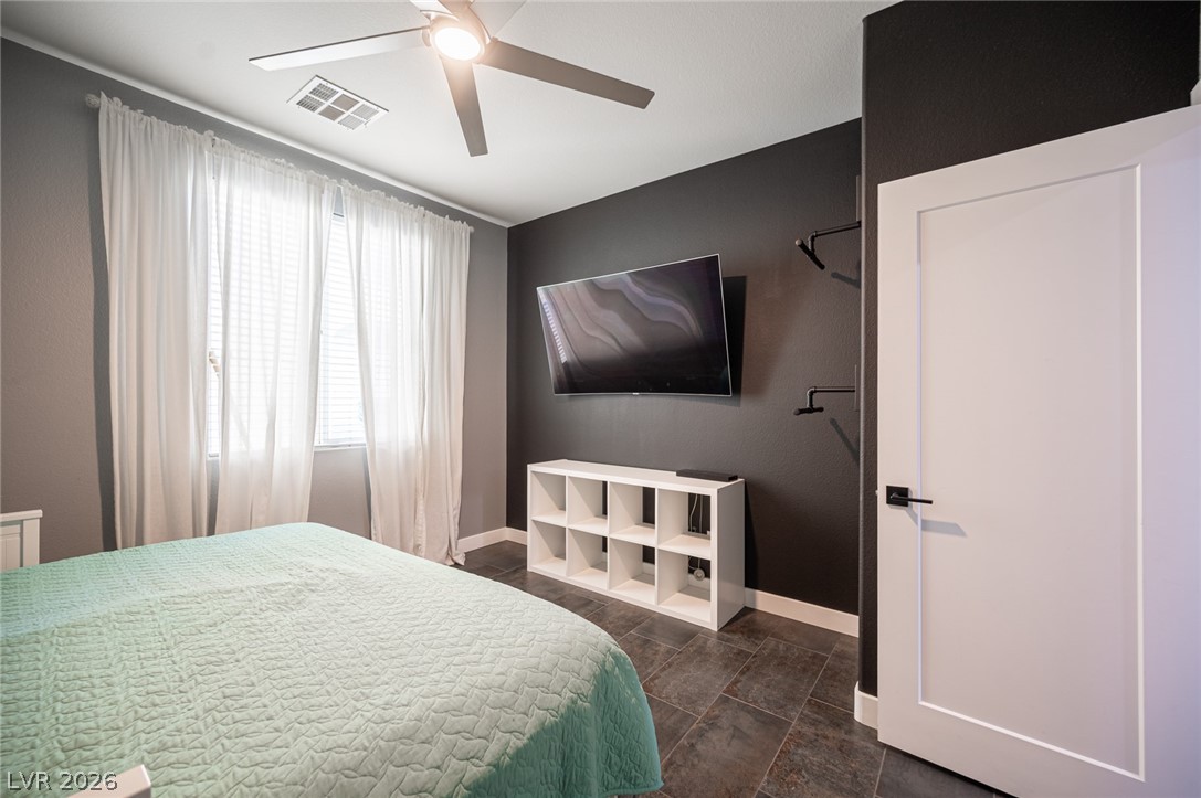 5432 Pride Mountain Street