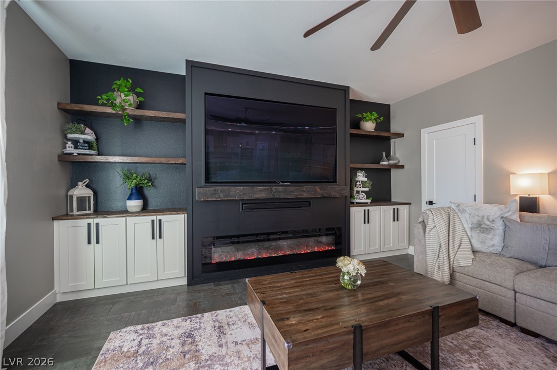 5432 Pride Mountain Street