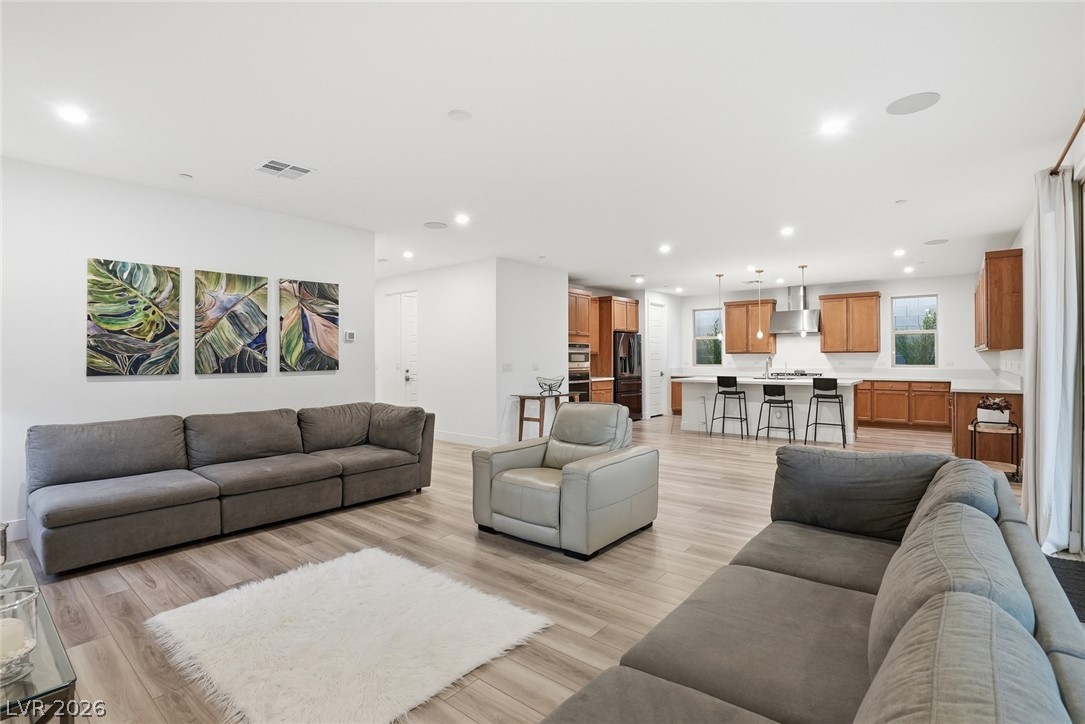 1917 Regal Bluff Drive