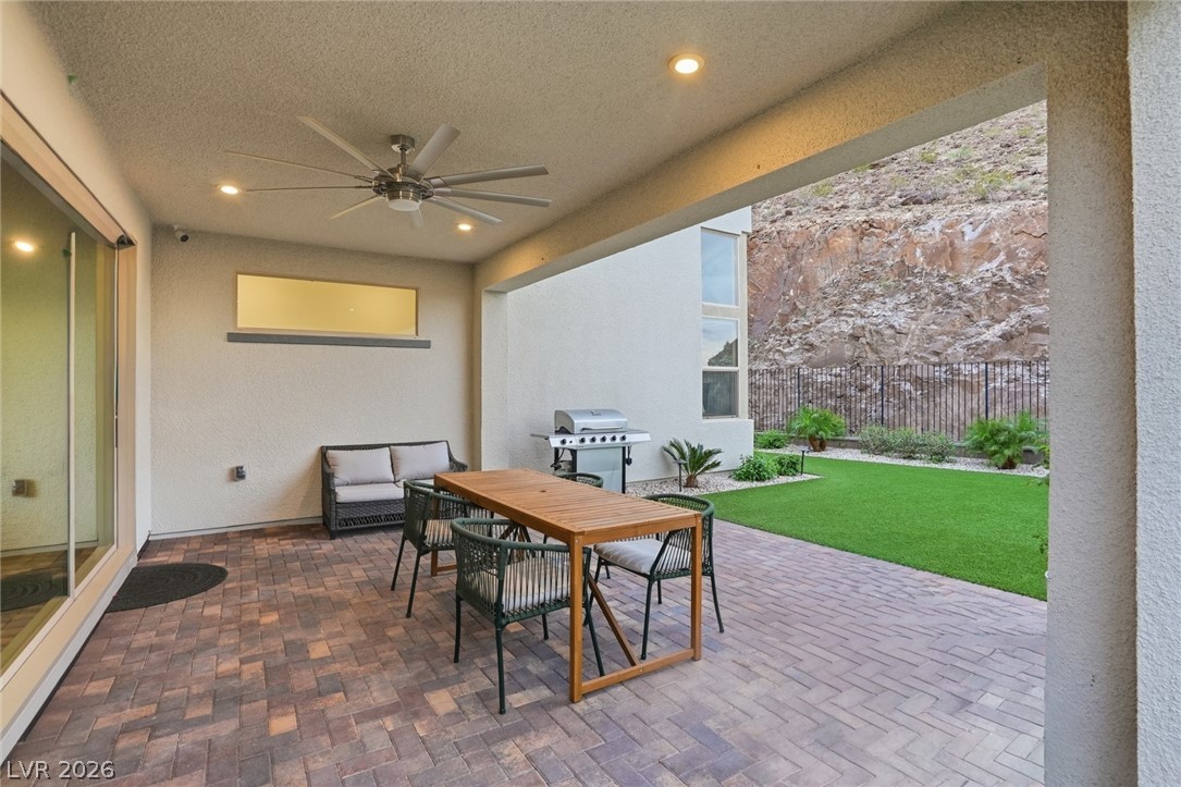 1917 Regal Bluff Drive