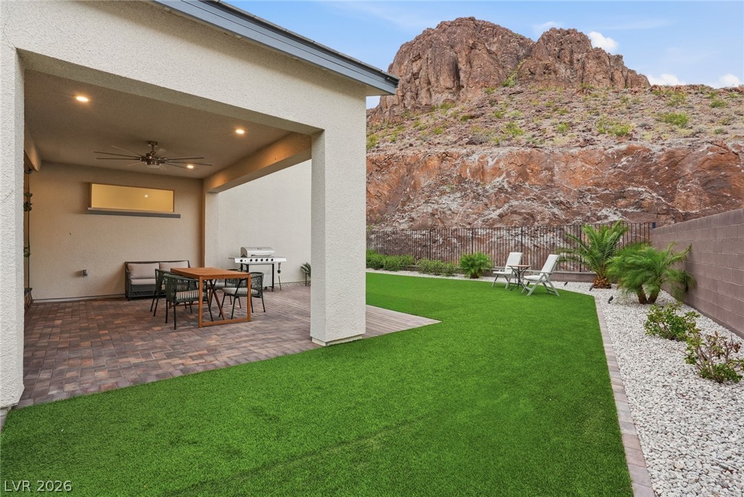 1917 Regal Bluff Drive