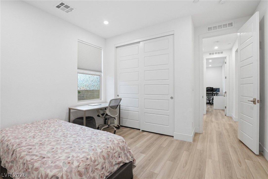 1917 Regal Bluff Drive