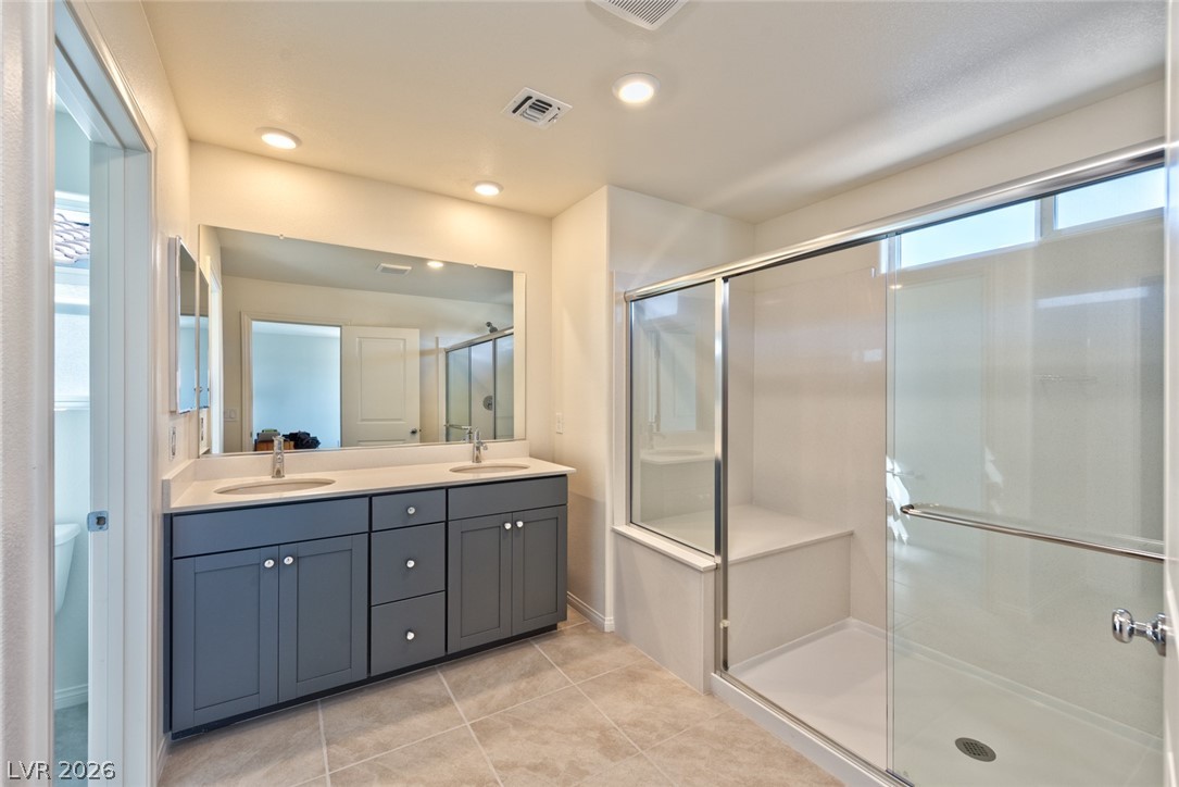 10167 Glowing Amber Street