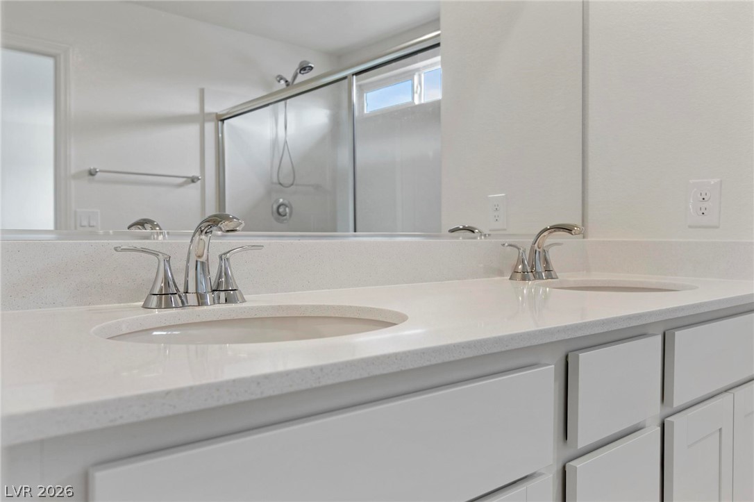 10183 Glowing Amber Street