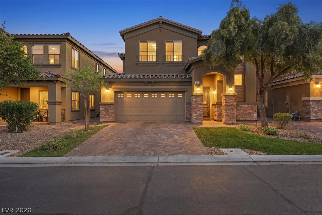 41 Peak Villa Avenue