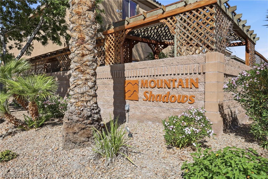 41 Peak Villa Avenue