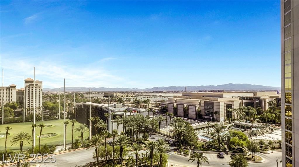 135 East HARMON Avenue 904