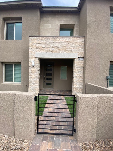 600 North Carriage Hill Drive 1002