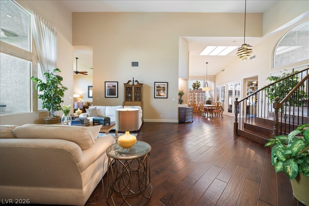 10000 Charlemont Drive