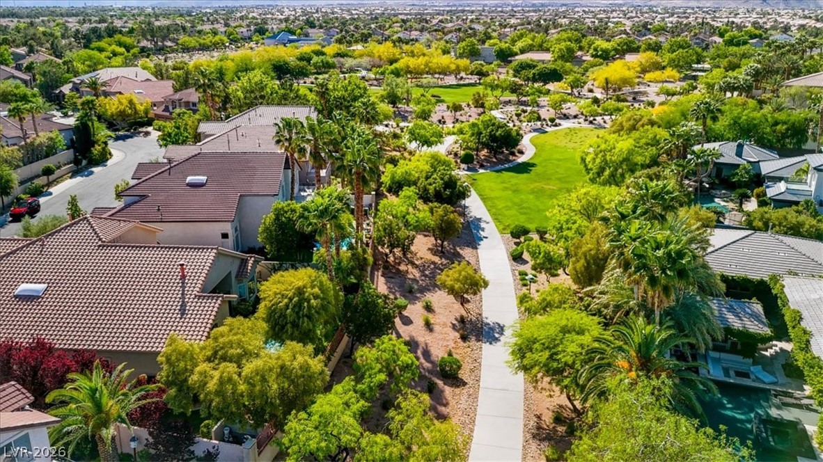 10000 Charlemont Drive