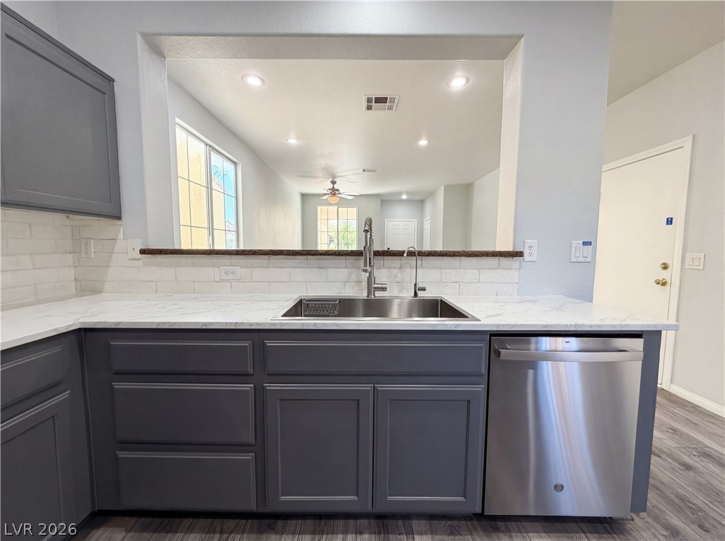 1310 Horizon Village Avenue