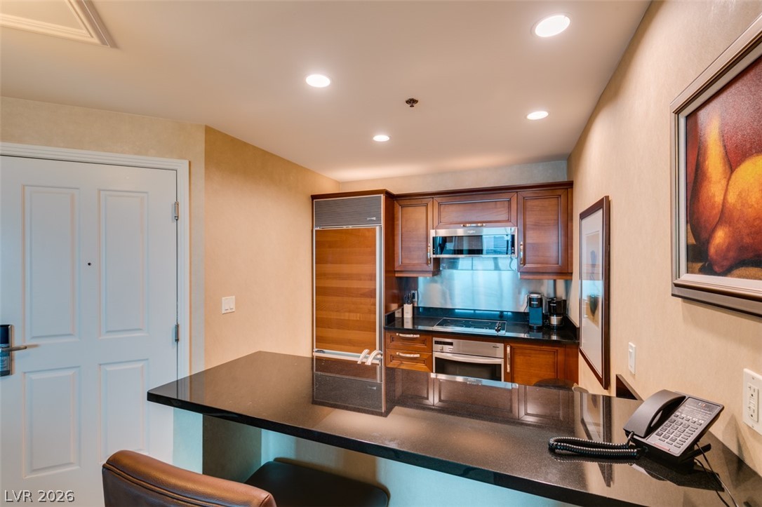 145 East HARMON Avenue 2620