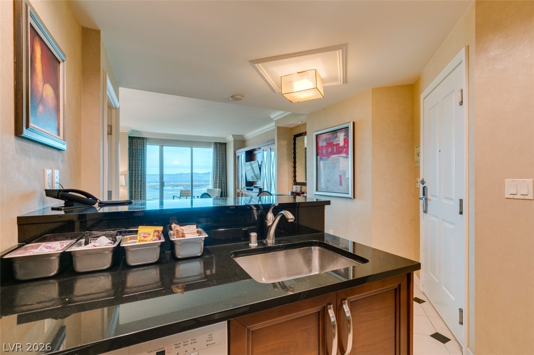 145 East HARMON Avenue 2620