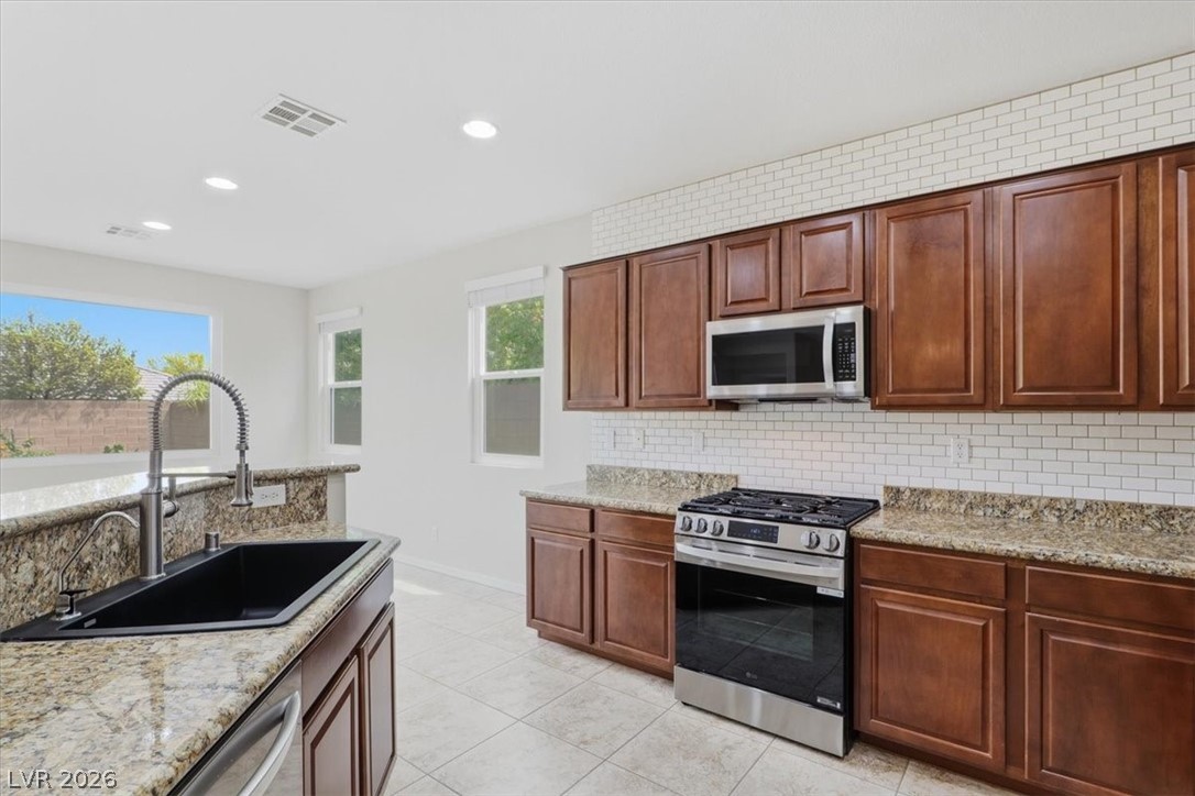 10408 Rugged Mountain Avenue