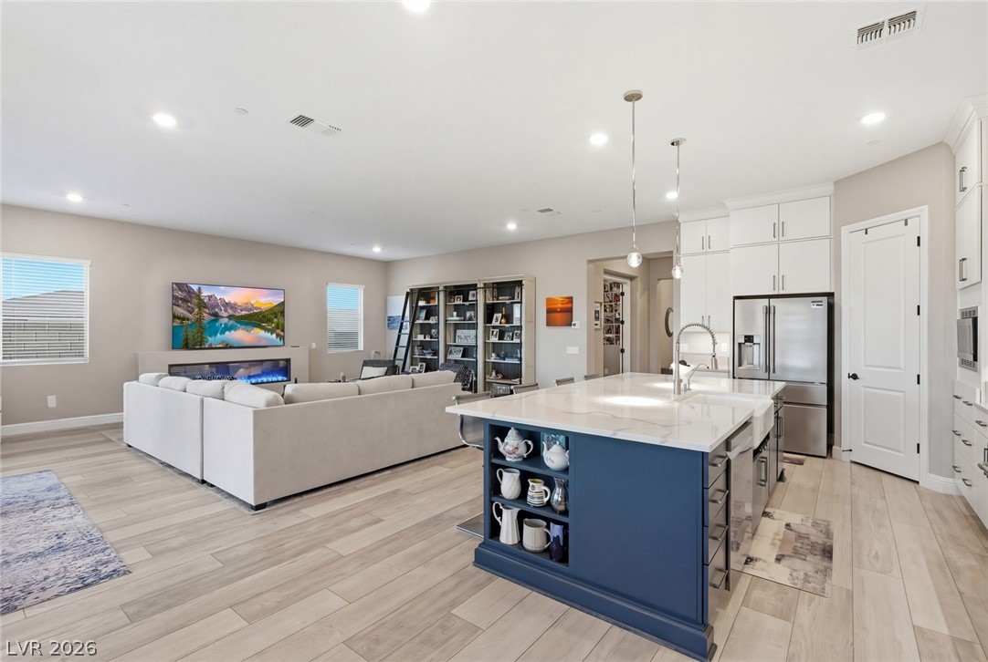 112 Springbough Lane