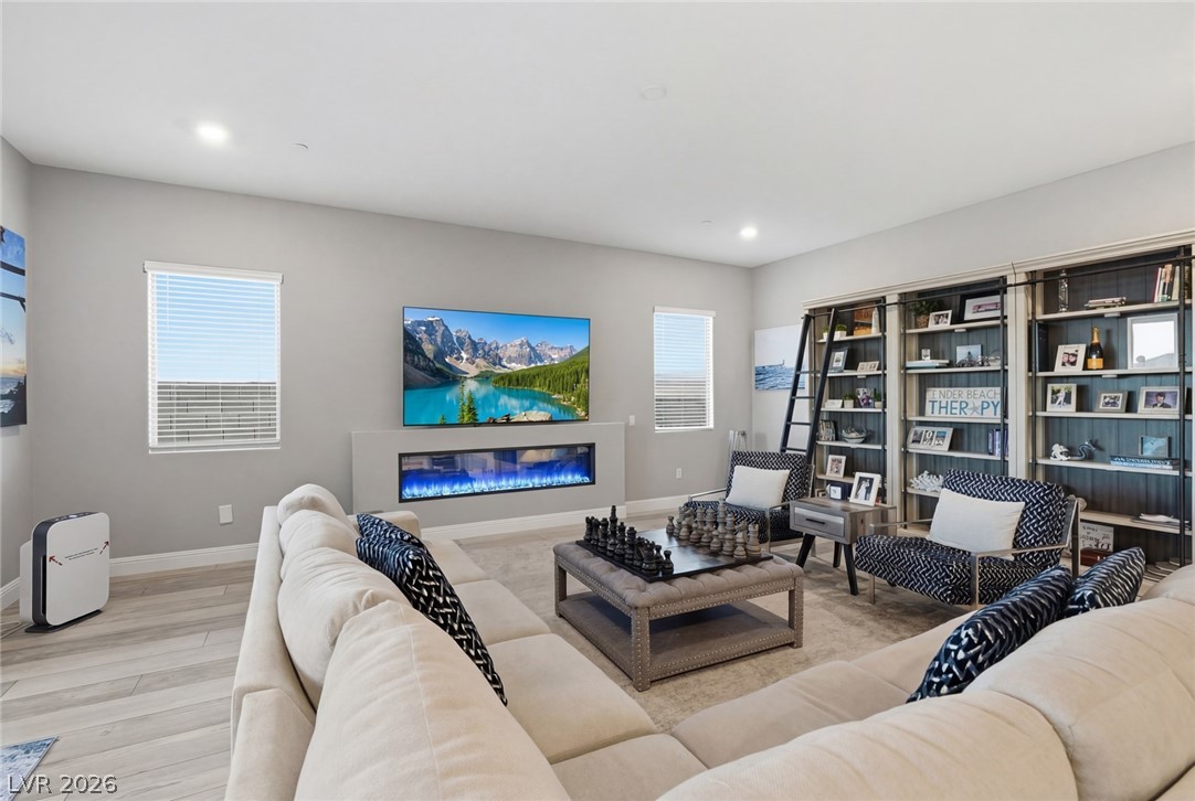 112 Springbough Lane