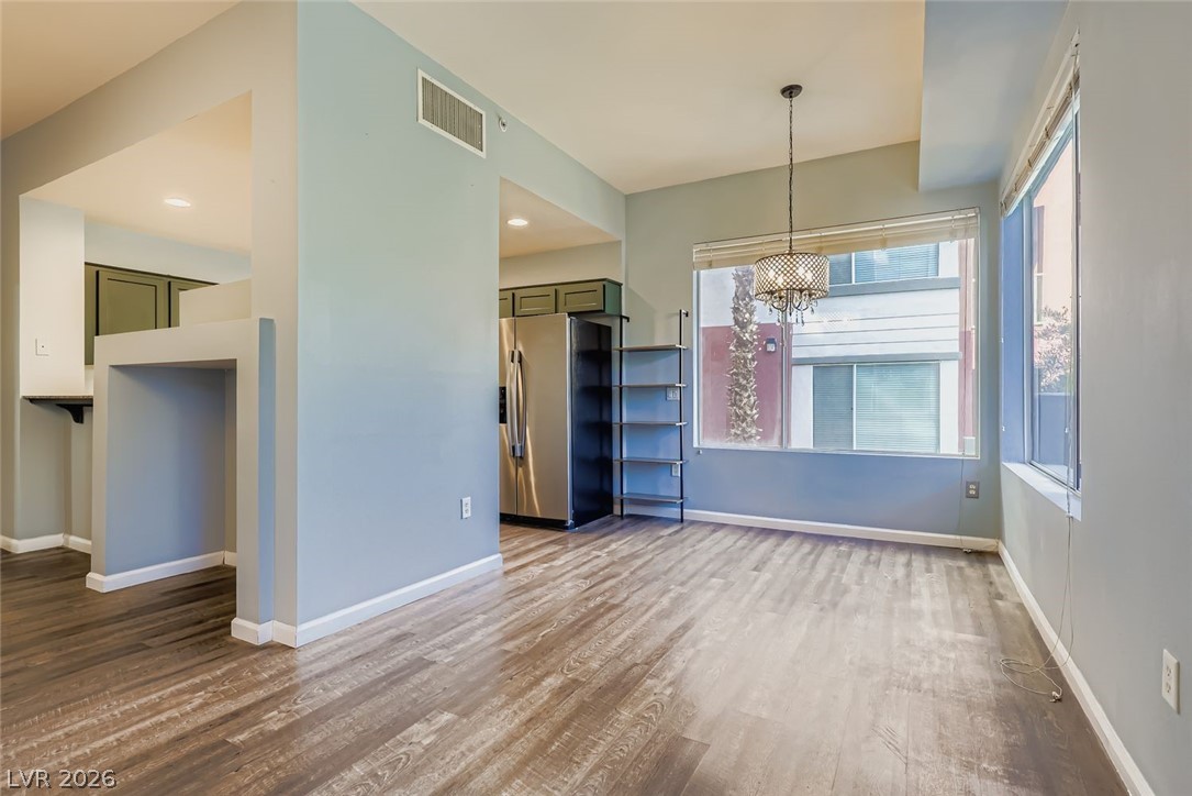 39 East Agate Avenue 208