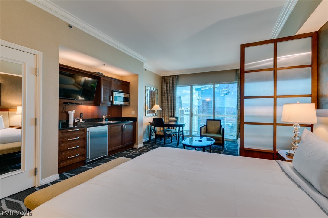 125 East HARMON Avenue 3707