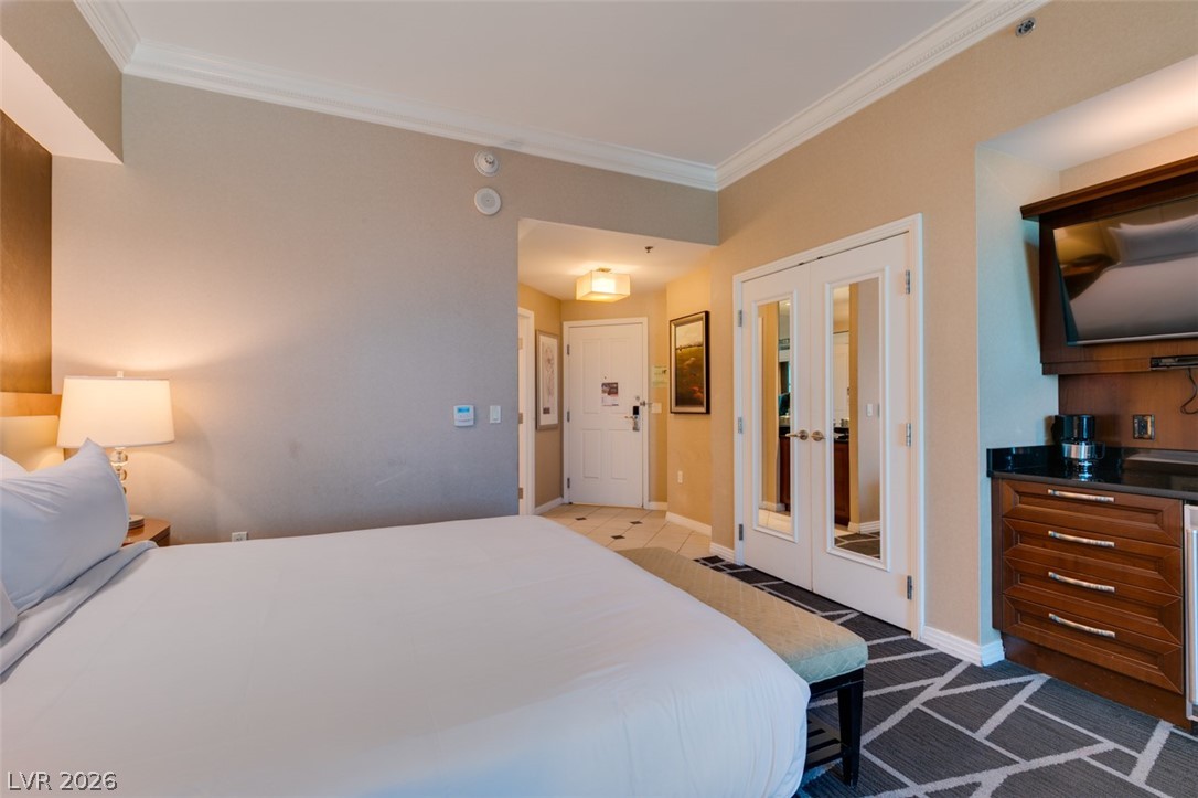 125 East HARMON Avenue 3707