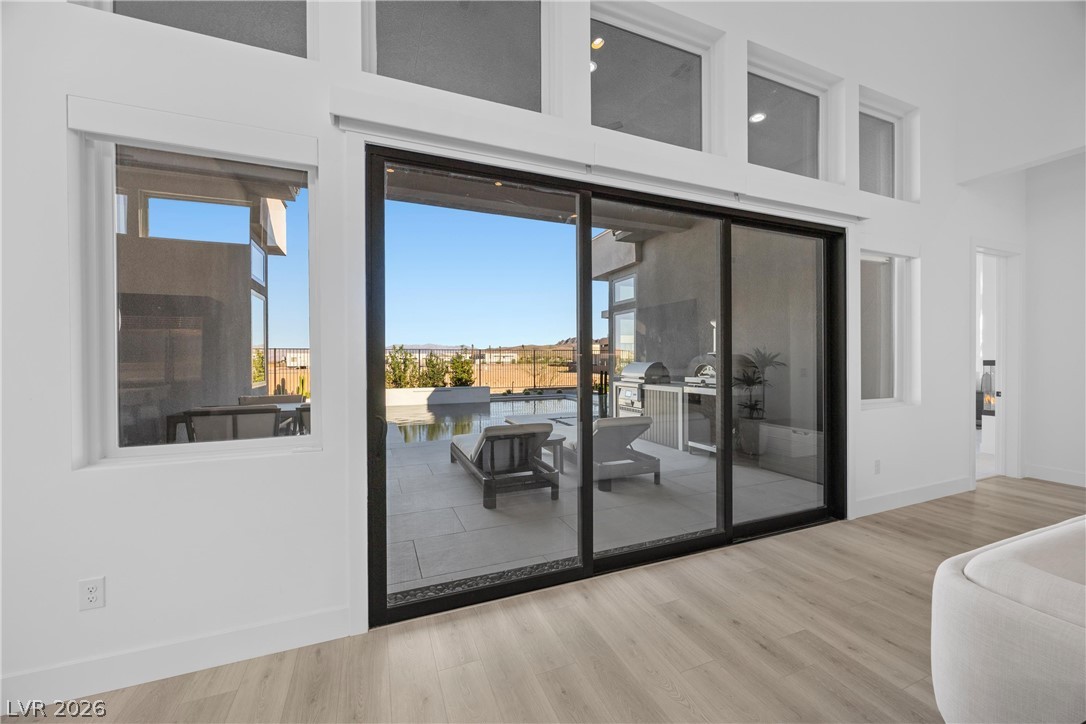 164 Vista Terrazza Street