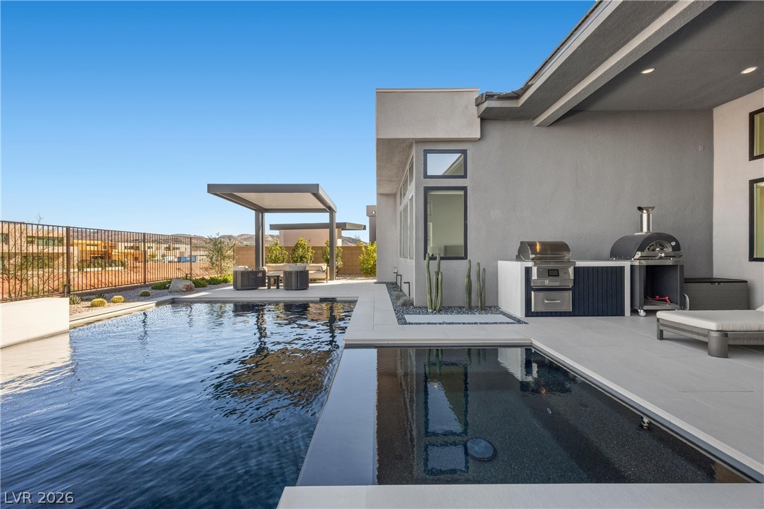 164 Vista Terrazza Street