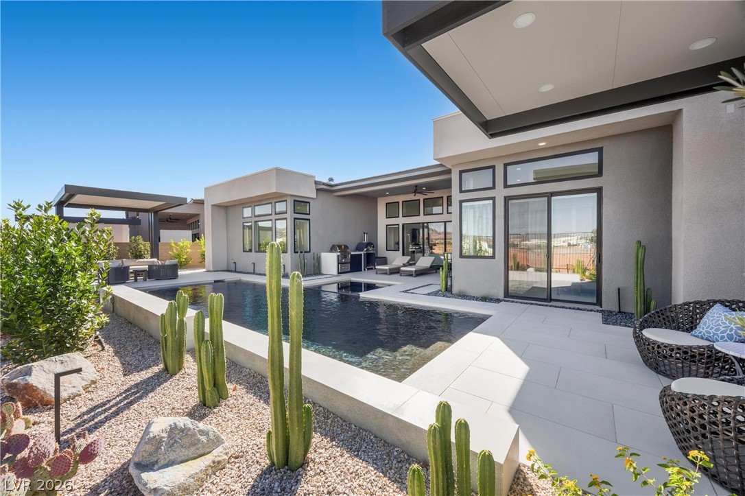 164 Vista Terrazza Street