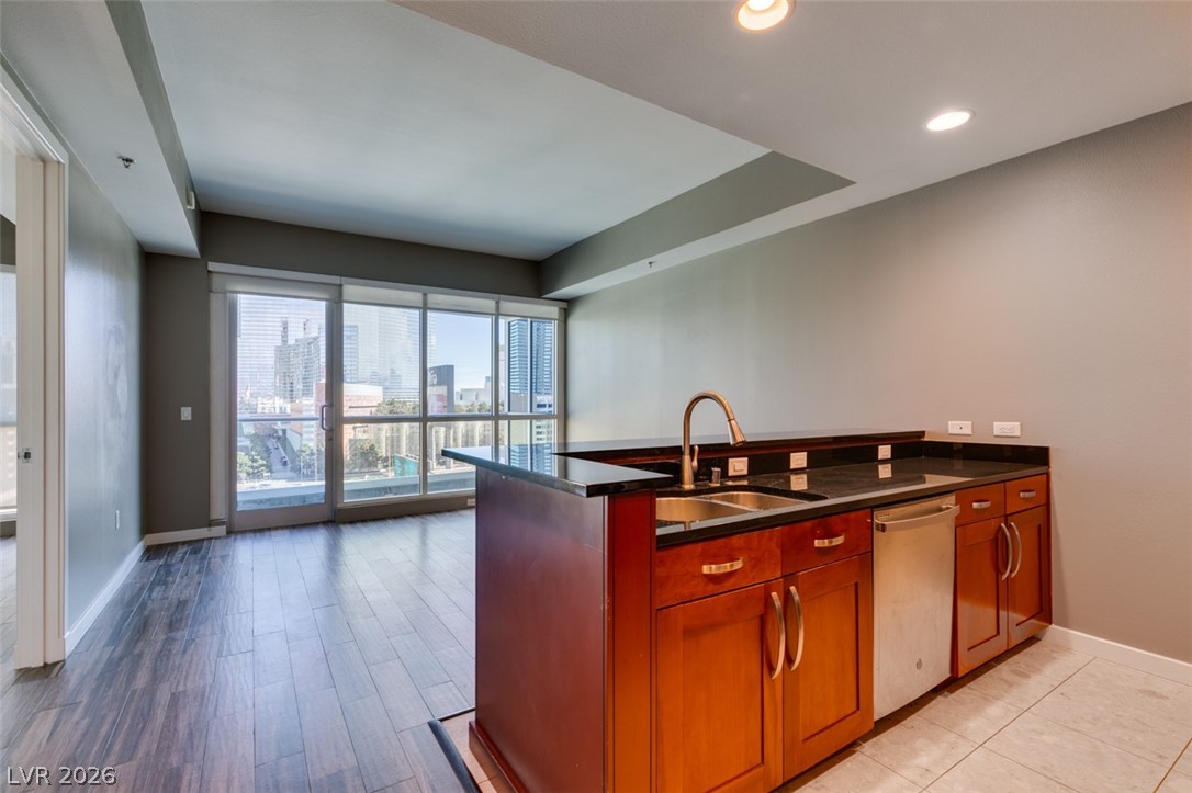 4525 Dean Martin Drive 801