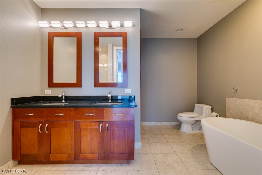 4525 Dean Martin Drive 801