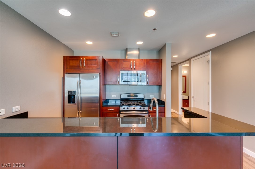 4525 Dean Martin Drive 801