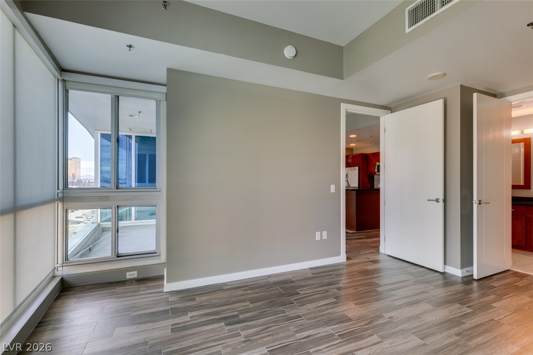 4525 Dean Martin Drive 801