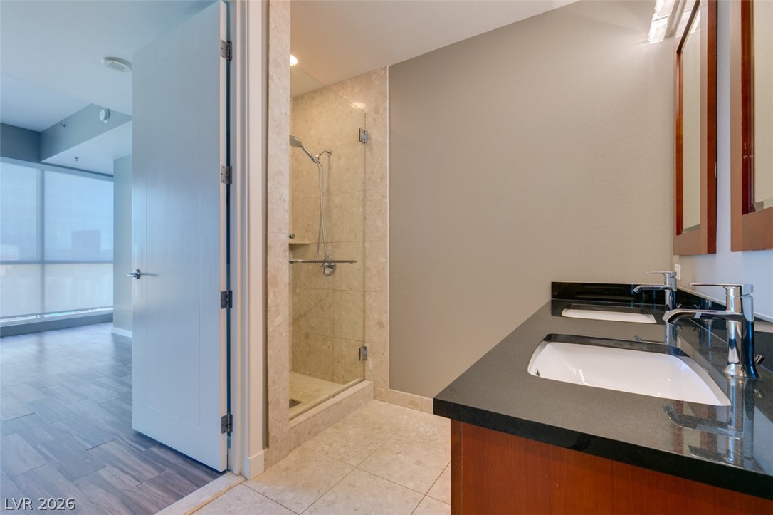 4525 Dean Martin Drive 801