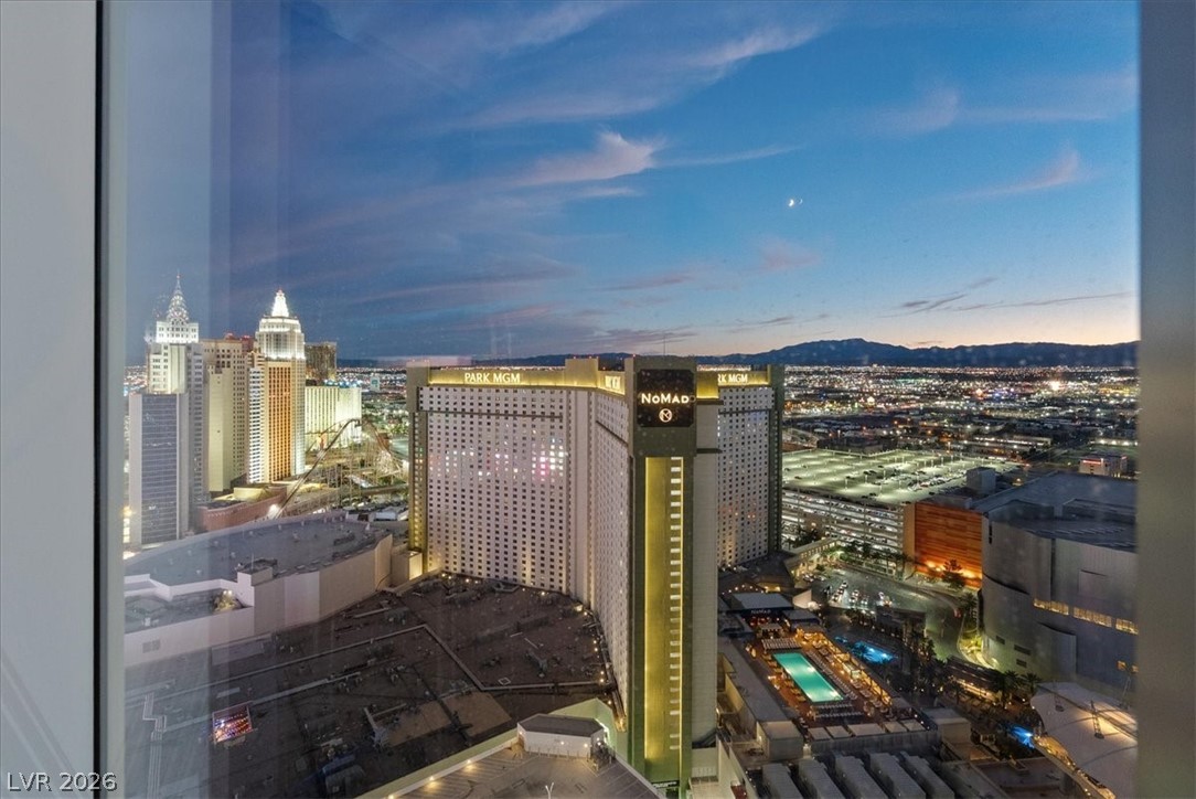 3750 Las Vegas Boulevard 2911