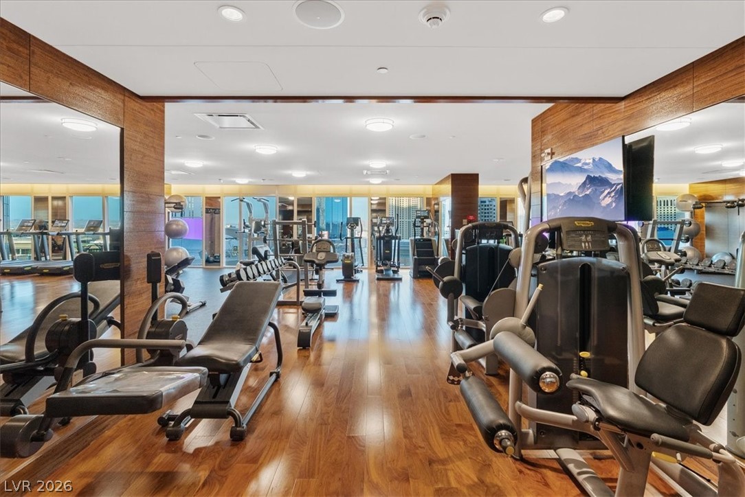 3750 Las Vegas Boulevard 2911