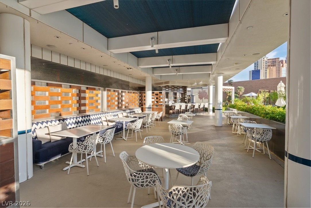 3750 Las Vegas Boulevard 2911