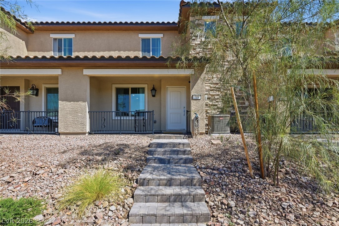 709 Pickled Pepper Place