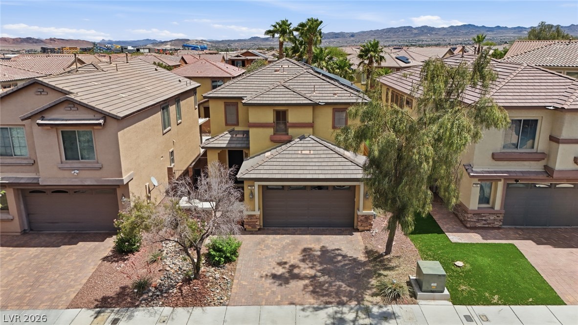 786 Crest Valley Place