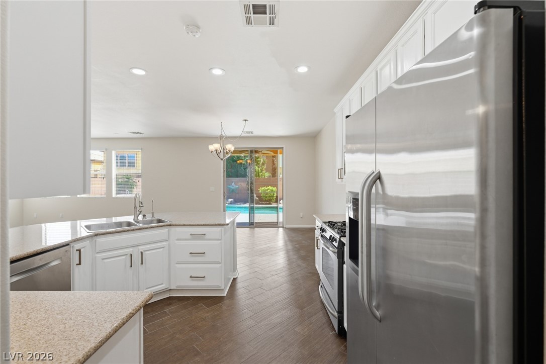 786 Crest Valley Place