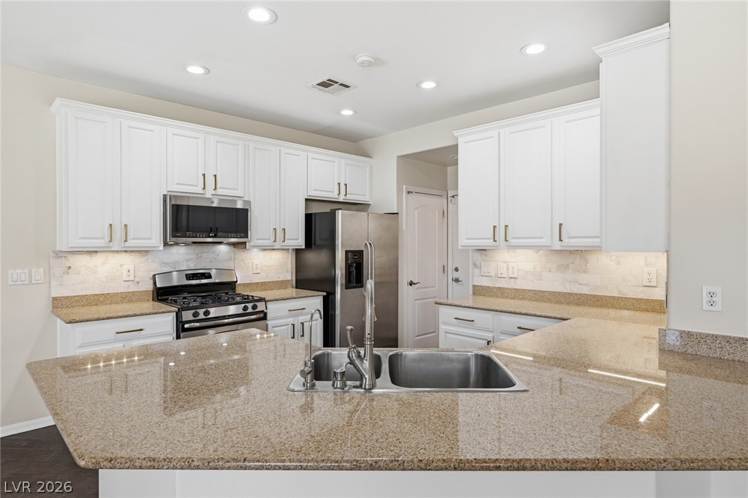 786 Crest Valley Place