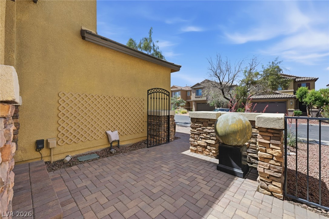 786 Crest Valley Place