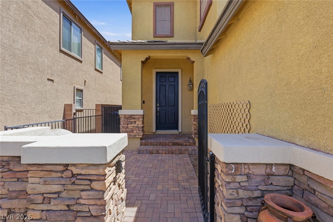 786 Crest Valley Place