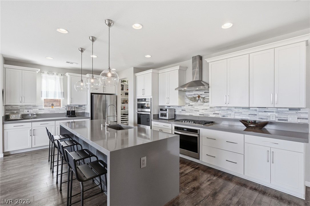 2672 Evolutionary Lane