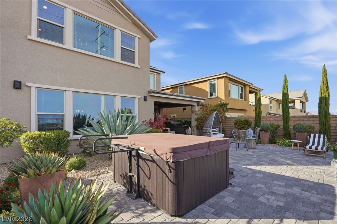 2672 Evolutionary Lane