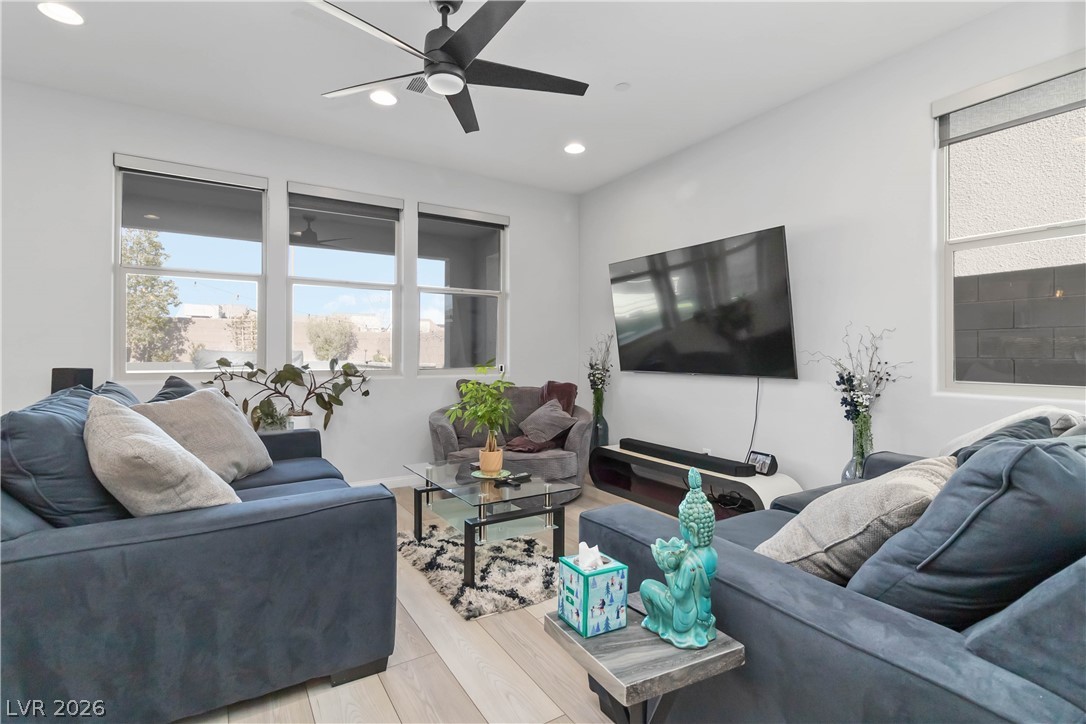 11548 Salt Creek Avenue