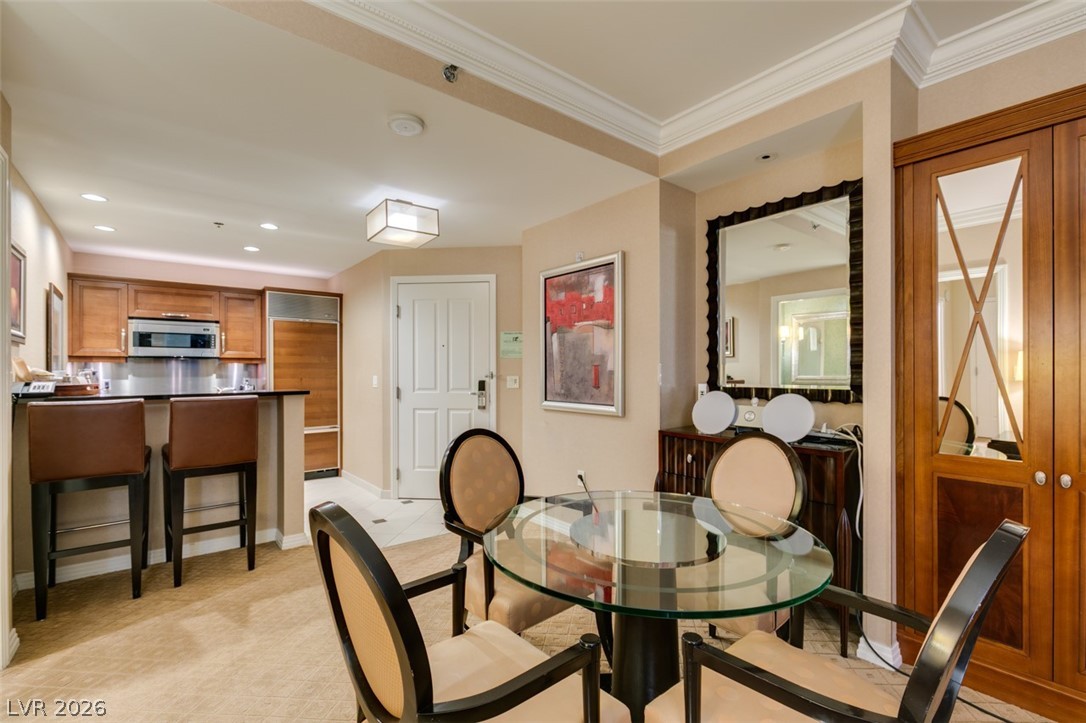 125 East HARMON Avenue 2821