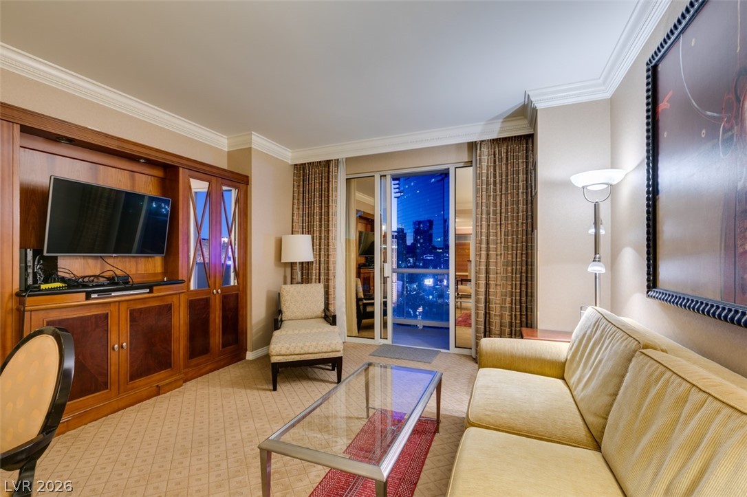 125 East HARMON Avenue 2821